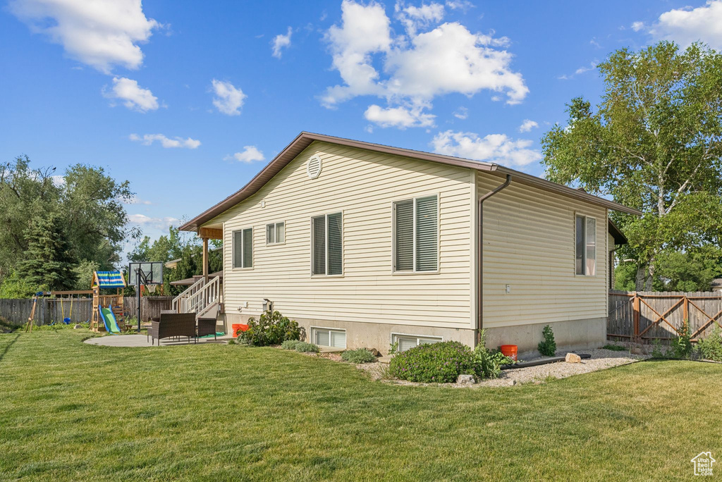 694 E 2350 N North Ogden, UT 84414