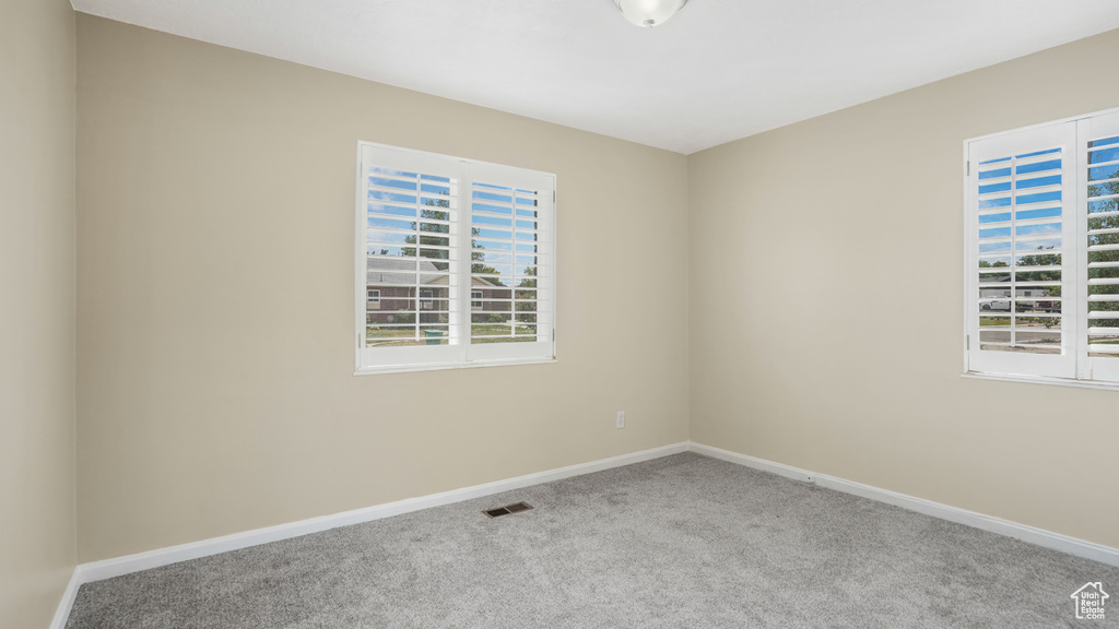 361 E MCMILLAN LN Murray, UT 84107
