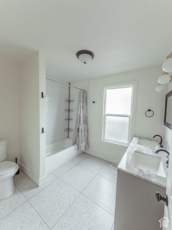 65 LOCUST ST Helper, UT 84526