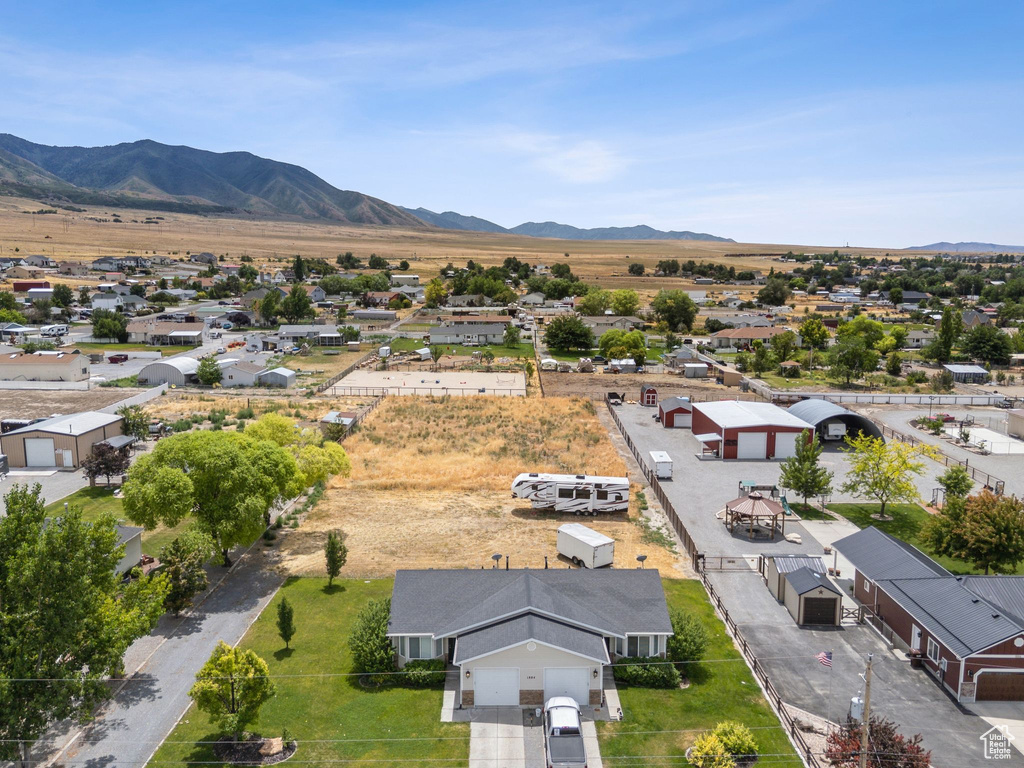 1884 E SHEPARD LN Lake Point, UT 84074