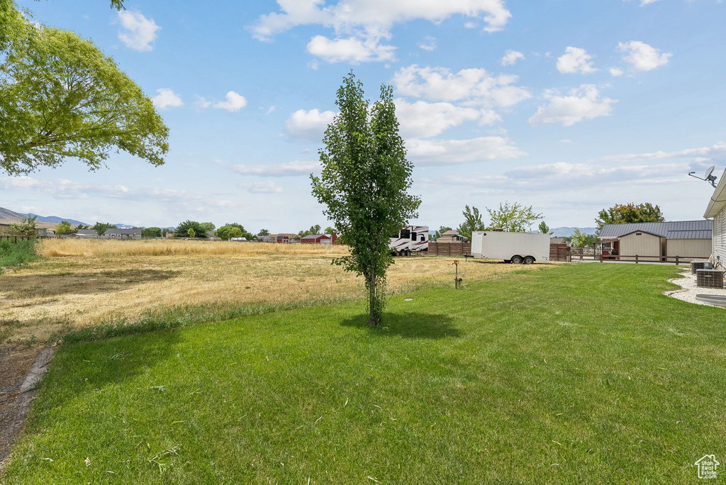 1884 E SHEPARD LN Lake Point, UT 84074