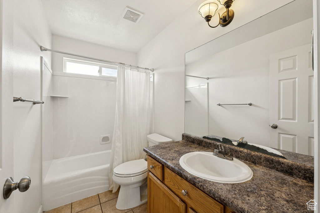 1884 E SHEPARD LN Lake Point, UT 84074