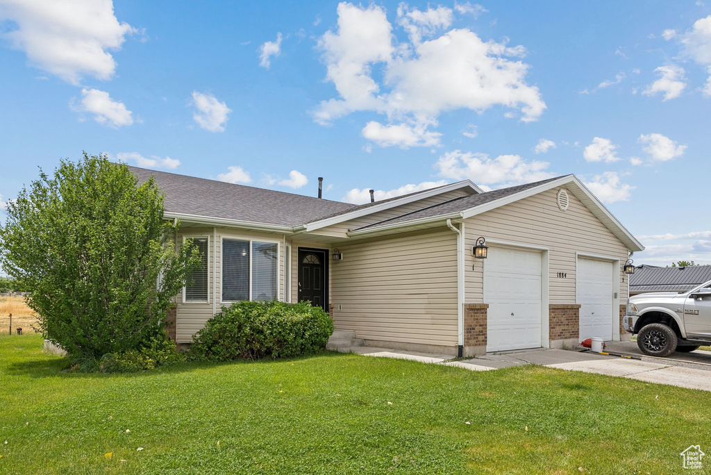1884 E SHEPARD LN Lake Point, UT 84074