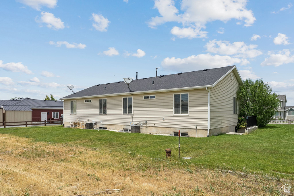 1884 E SHEPARD LN Lake Point, UT 84074