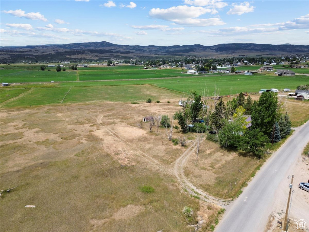Aerial view of sparsely populated area with mountains