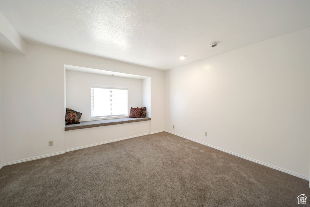 527 APPLEWOOD DR Bountiful, UT 84010