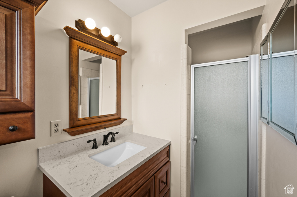 3385 W MEADOWBROOK DR West Valley City, UT 84119