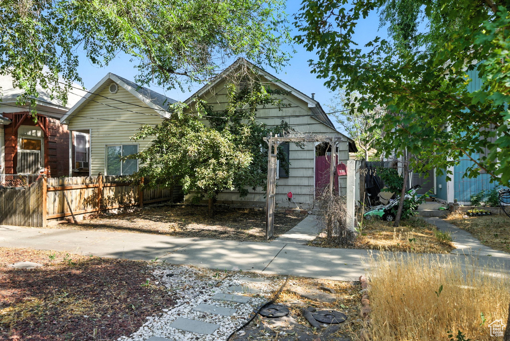 774 W 100 S Salt Lake City, UT 84104