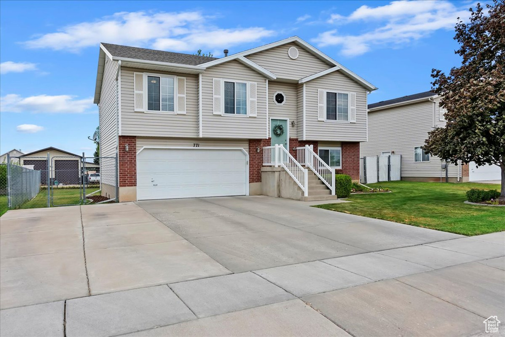 771 N 1725 W Clinton, UT 84015