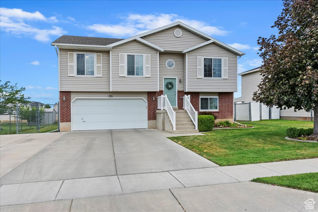 771 N 1725 W Clinton, UT 84015