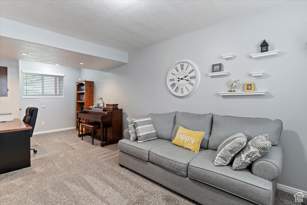 771 N 1725 W Clinton, UT 84015