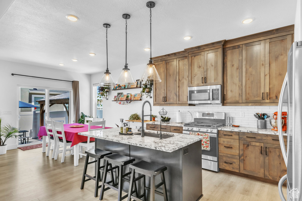 2456 W MAPLE ST Mapleton, UT 84664