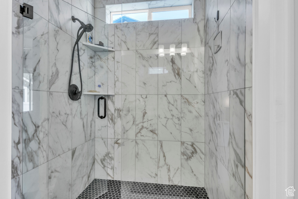 2456 W MAPLE ST Mapleton, UT 84664