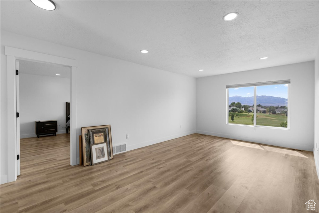 469 N 1360 E #13 Tooele, UT 84074