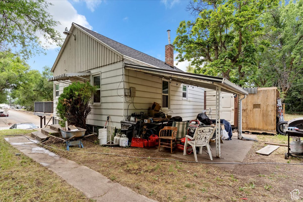 196 E 40TH ST South Ogden, UT 84405