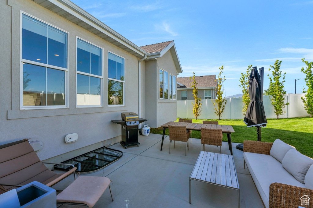 View of patio / terrace featuring outdoor dining space, outdoor lounge area, and grilling area
