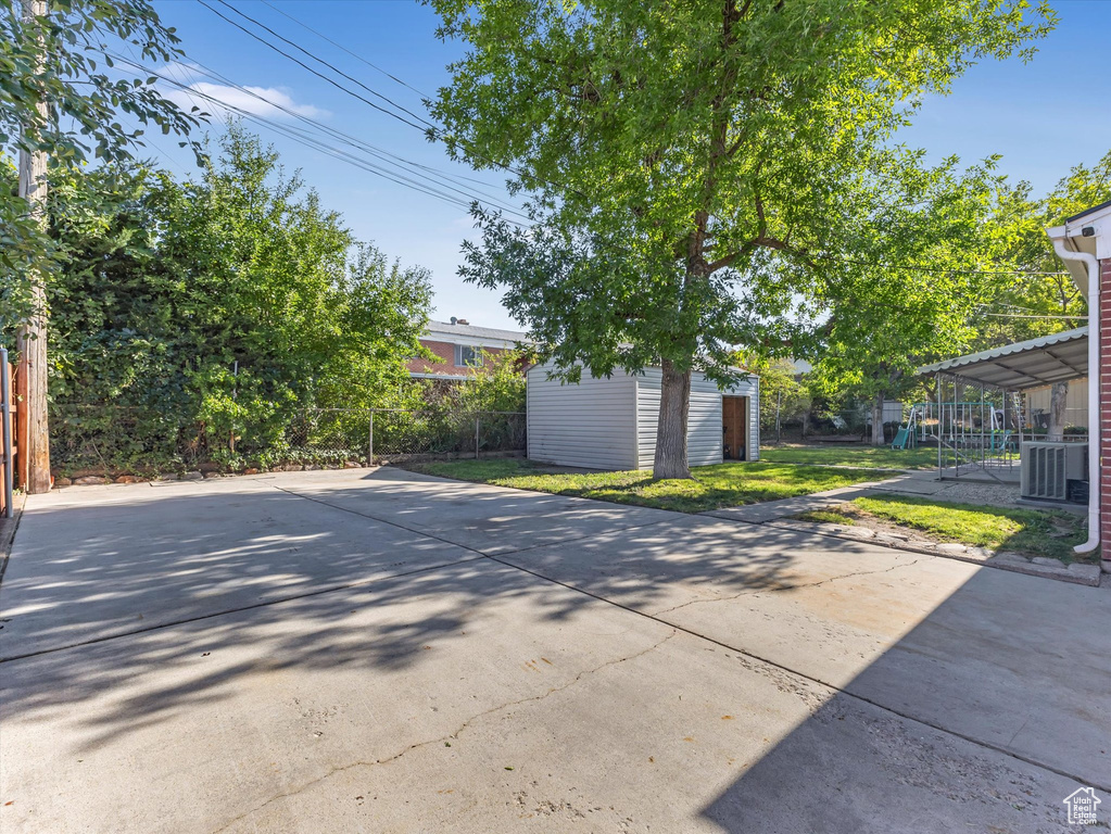 7645 W GARDENIA AVE Magna, UT 84044