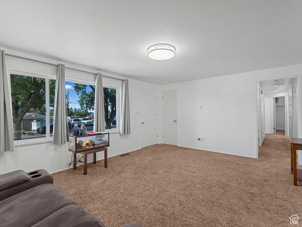 7645 W GARDENIA AVE Magna, UT 84044