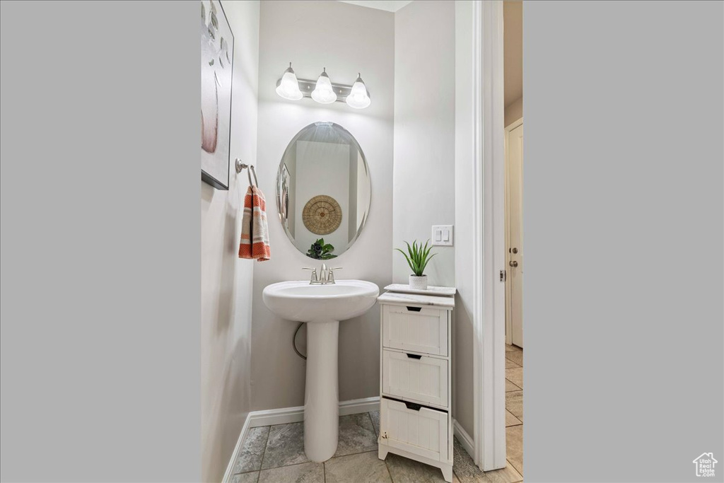 1820 W 950 N Layton, UT 84041