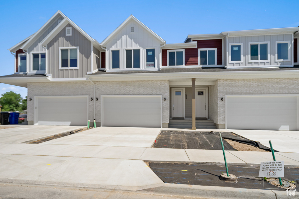 1697 W 2770 S #202 Syracuse, UT 84075