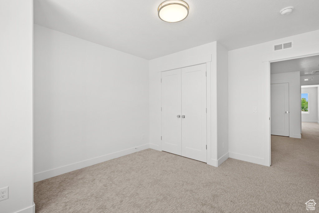 1697 W 2770 S #202 Syracuse, UT 84075