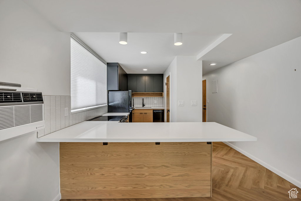 673 E 6TH AVE AVE Salt Lake City, UT 84103
