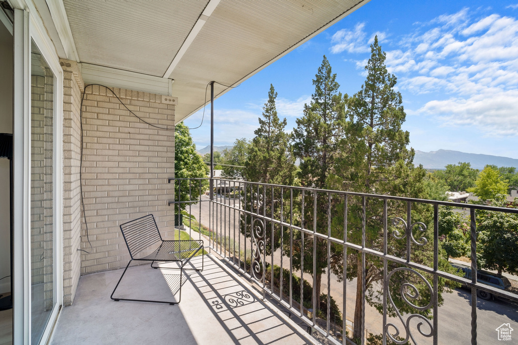 673 E 6TH AVE AVE Salt Lake City, UT 84103