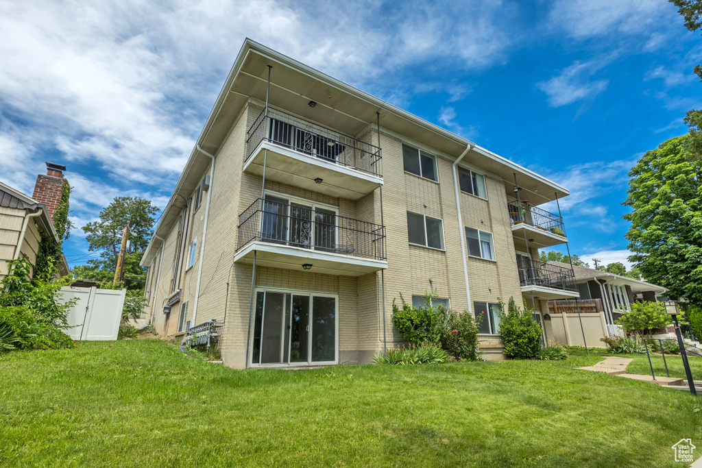 673 E 6TH AVE AVE Salt Lake City, UT 84103