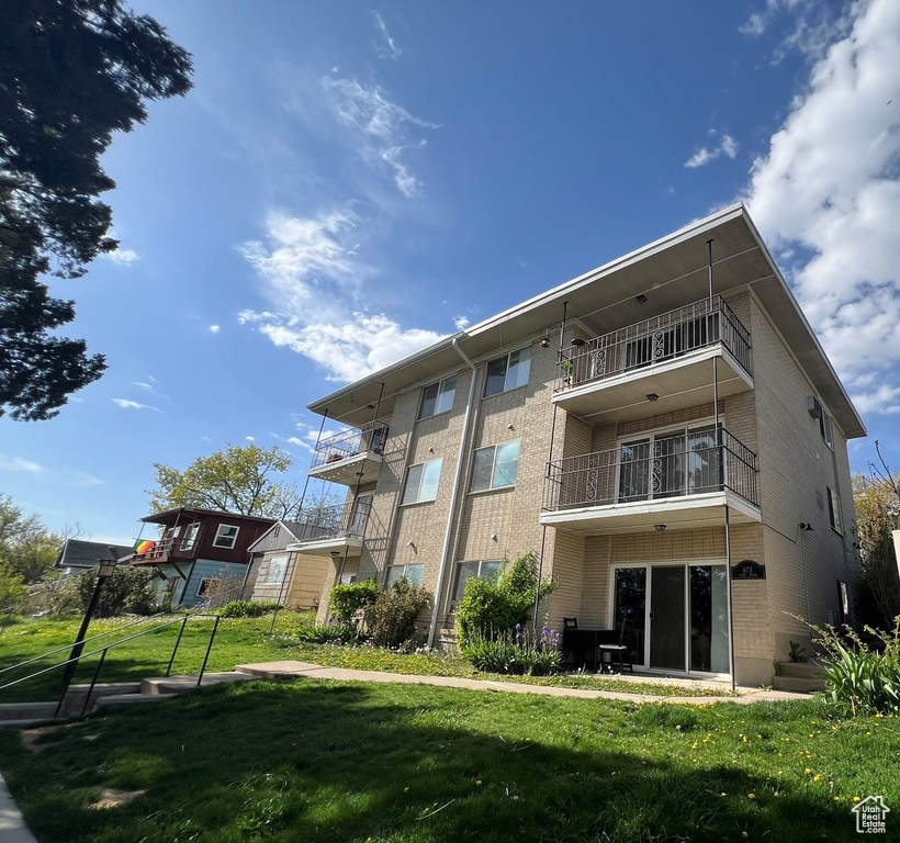 673 E 6TH AVE AVE Salt Lake City, UT 84103