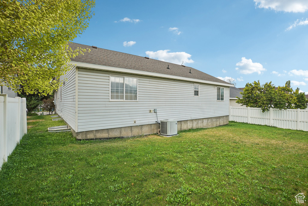 Photo 28 for MLS #2096845 at 1568 Dawson Ln