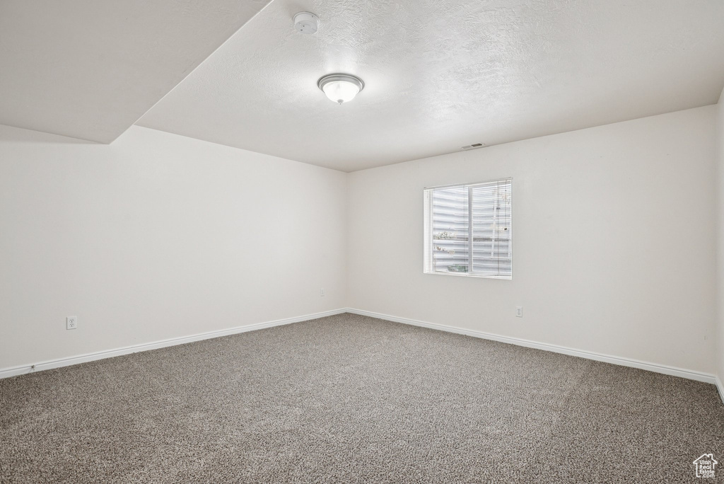 Photo 13 for MLS #2096845 at 1568 Dawson Ln