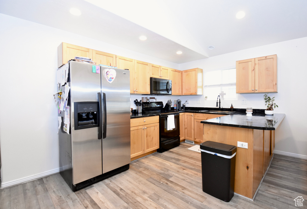 1568 DAWSON LN Tooele, UT 84074