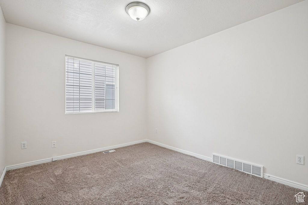 Photo 25 for MLS #2096845 at 1568 Dawson Ln