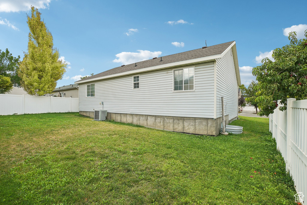 Photo 27 for MLS #2096845 at 1568 Dawson Ln