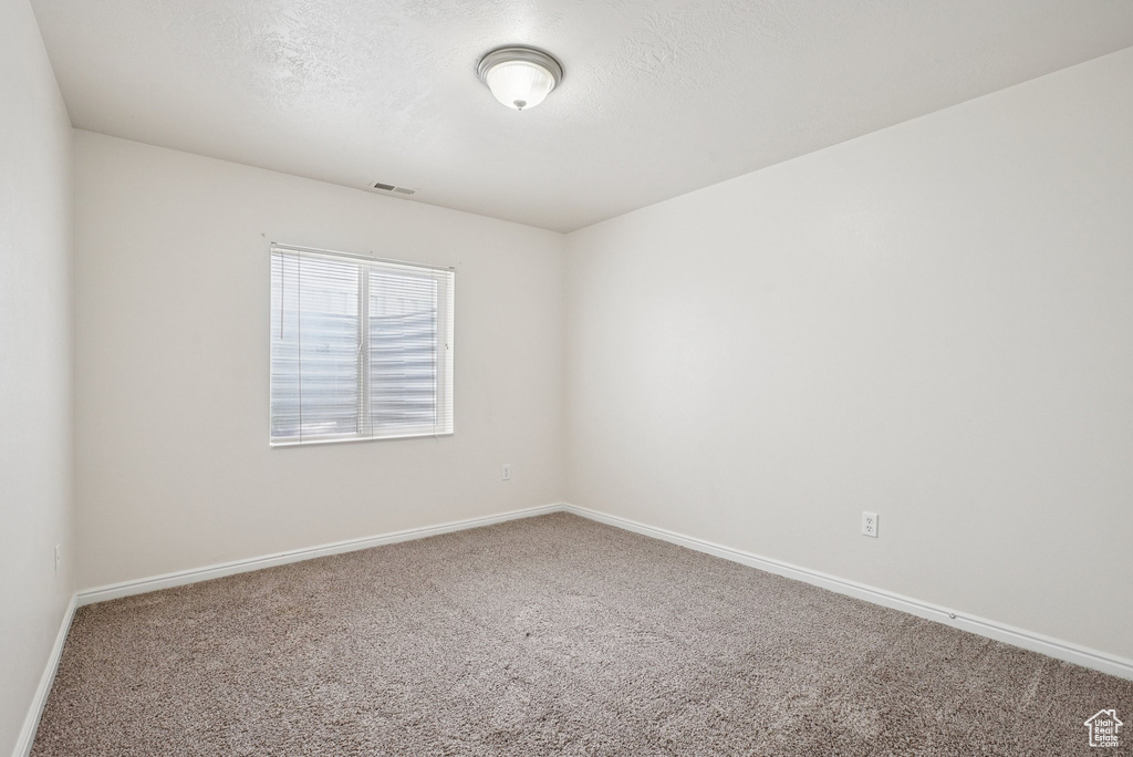 Photo 10 for MLS #2096845 at 1568 Dawson Ln