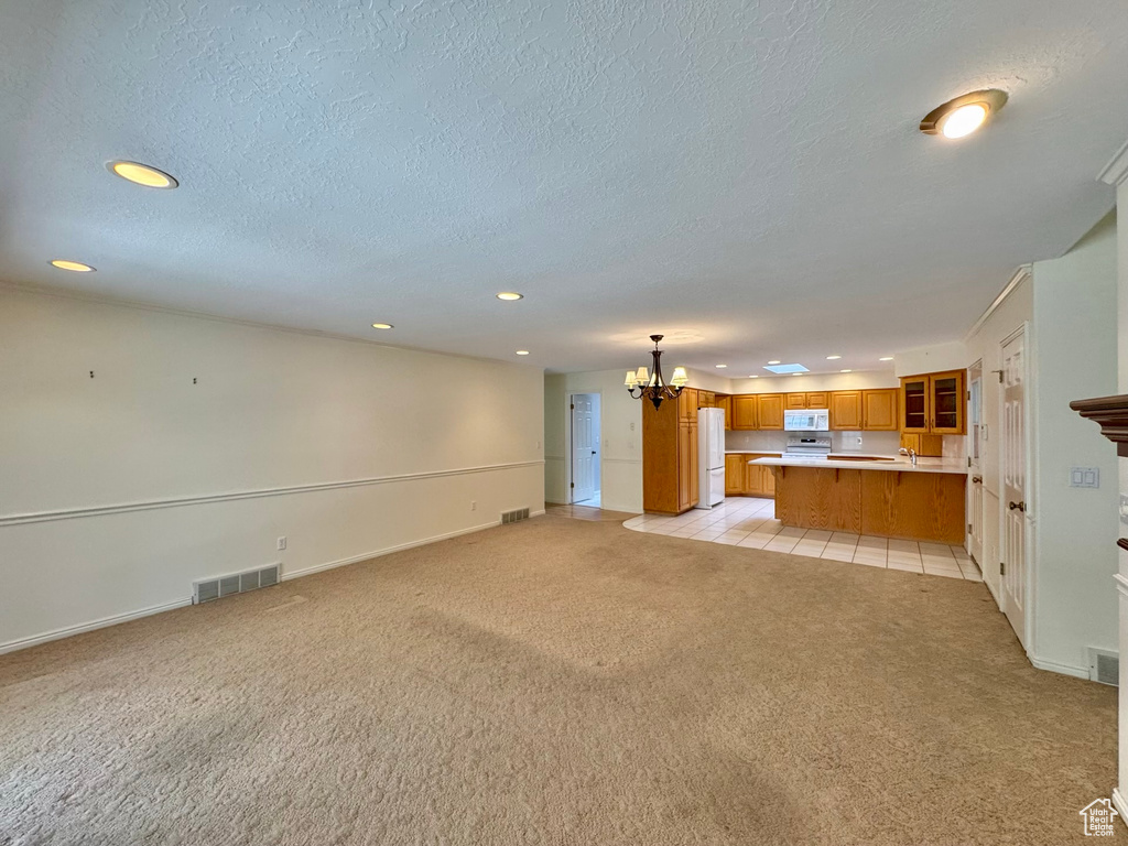 1341 E 5200 S South Ogden, UT 84403