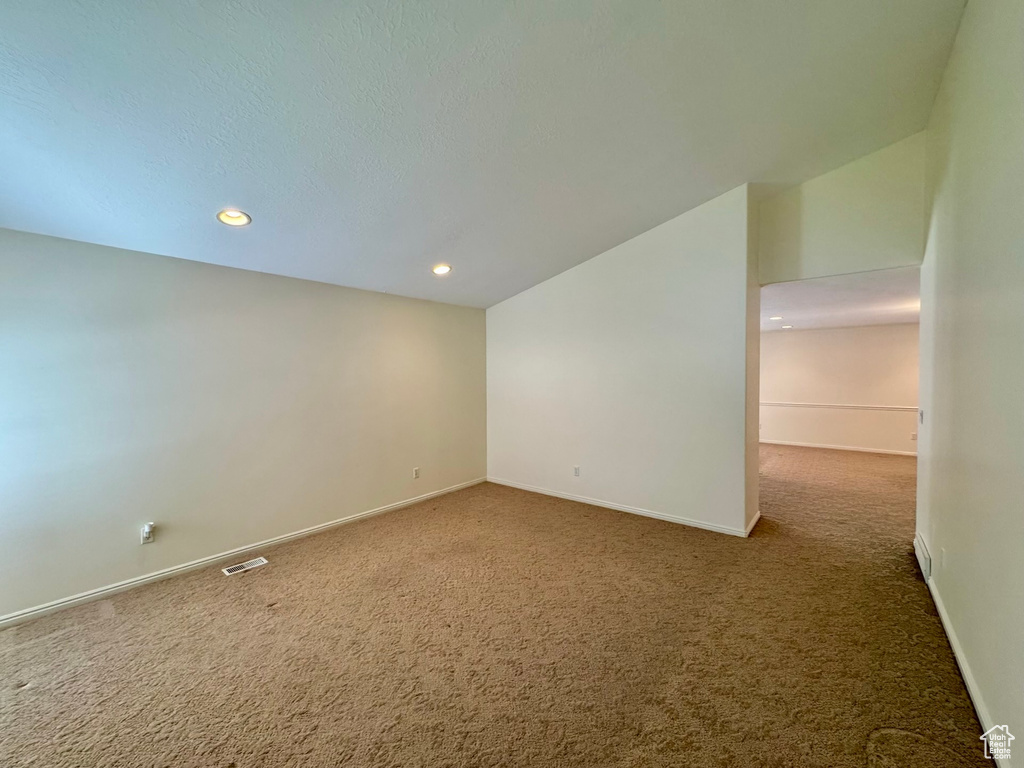 1341 E 5200 S South Ogden, UT 84403