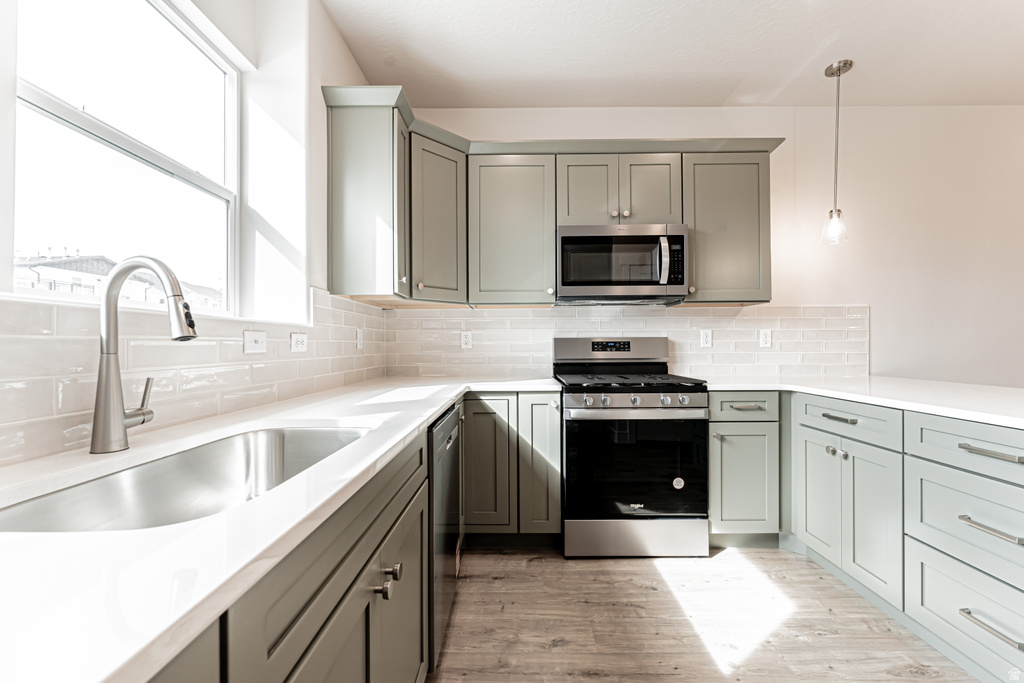 1534 W TALUS RIDGE DR #941 Saratoga Springs, UT 84045