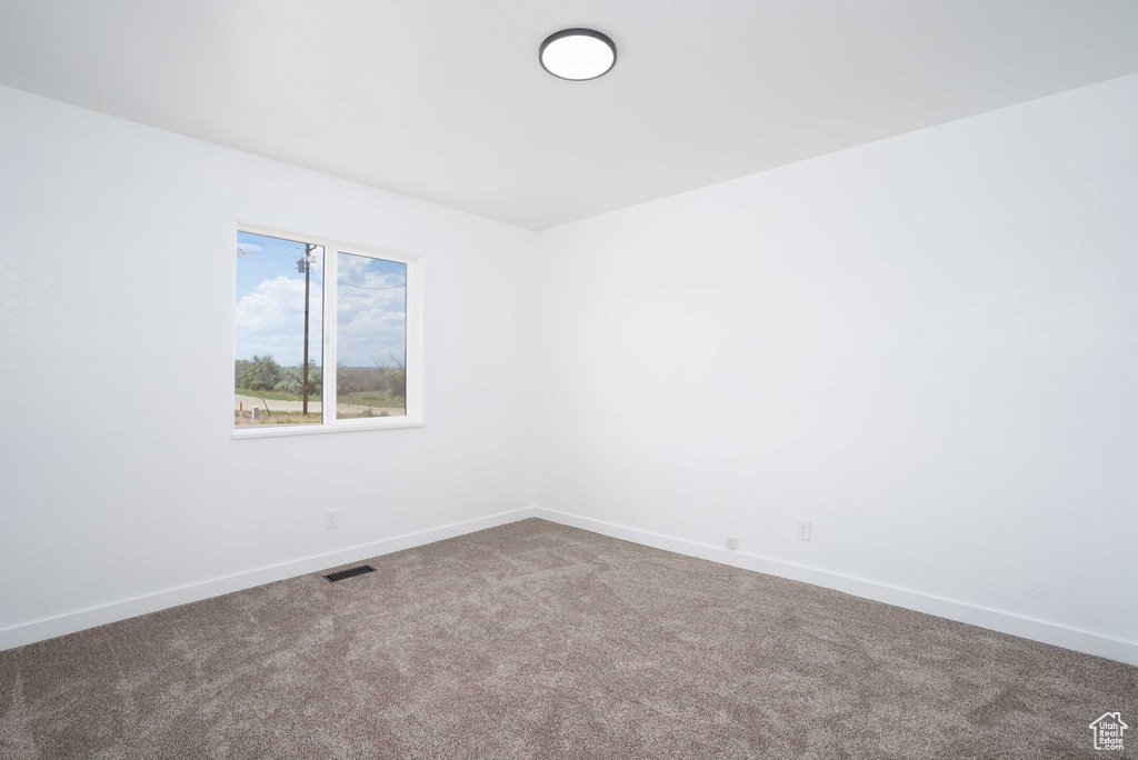 3189 S 4000 W Roosevelt, UT 84066