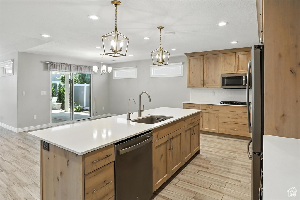 1470 N COBBLEWOOD CT Kaysville, UT 84037