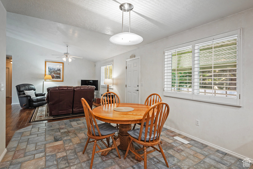 1131 E OLD DAIRY RD Sandy, UT 84094