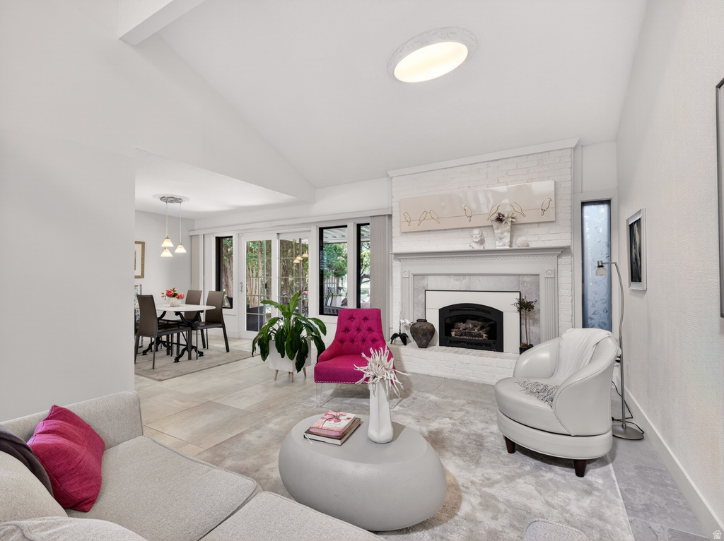 48 N WHITE BARN DR Pleasant View, UT 84414