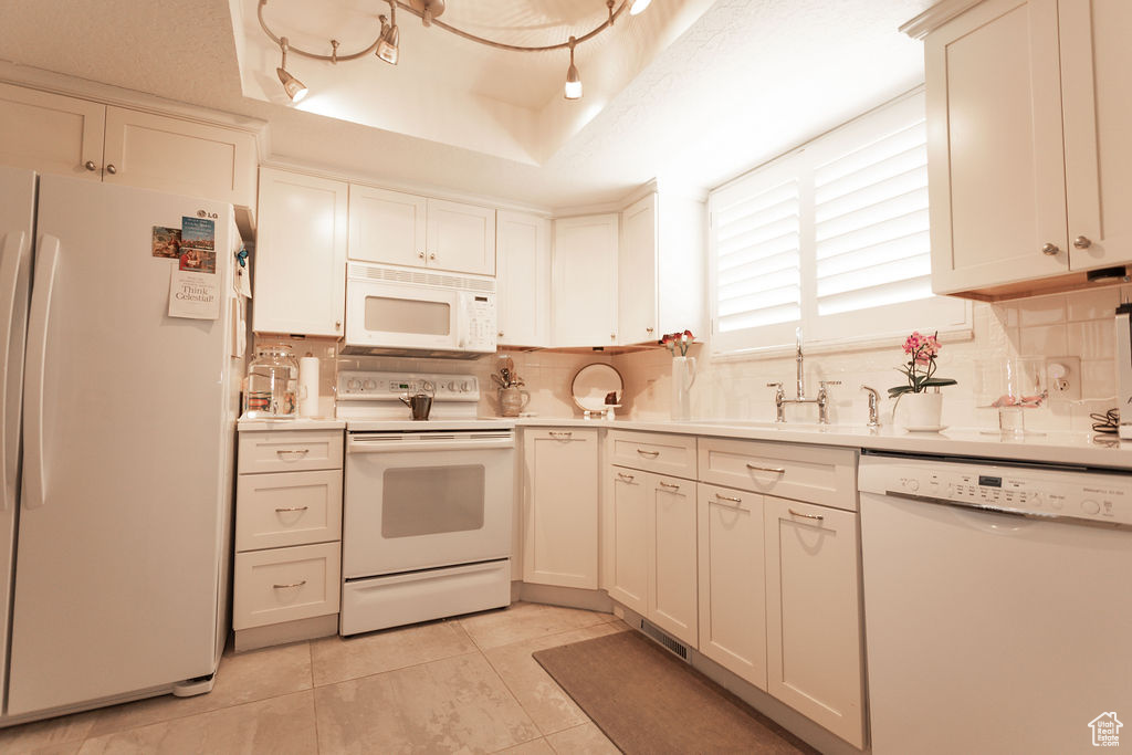 48 N WHITE BARN DR Pleasant View, UT 84414
