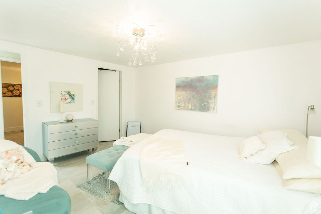 48 N WHITE BARN DR Pleasant View, UT 84414
