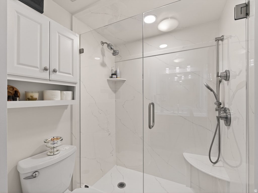 48 N WHITE BARN DR Pleasant View, UT 84414