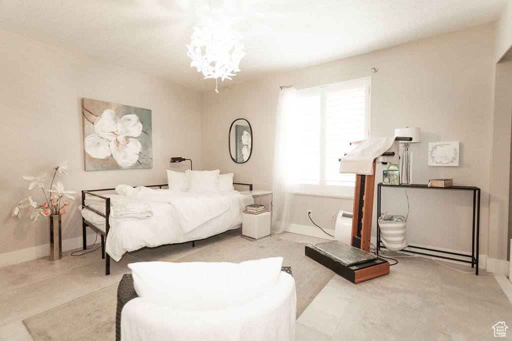 48 N WHITE BARN DR Pleasant View, UT 84414