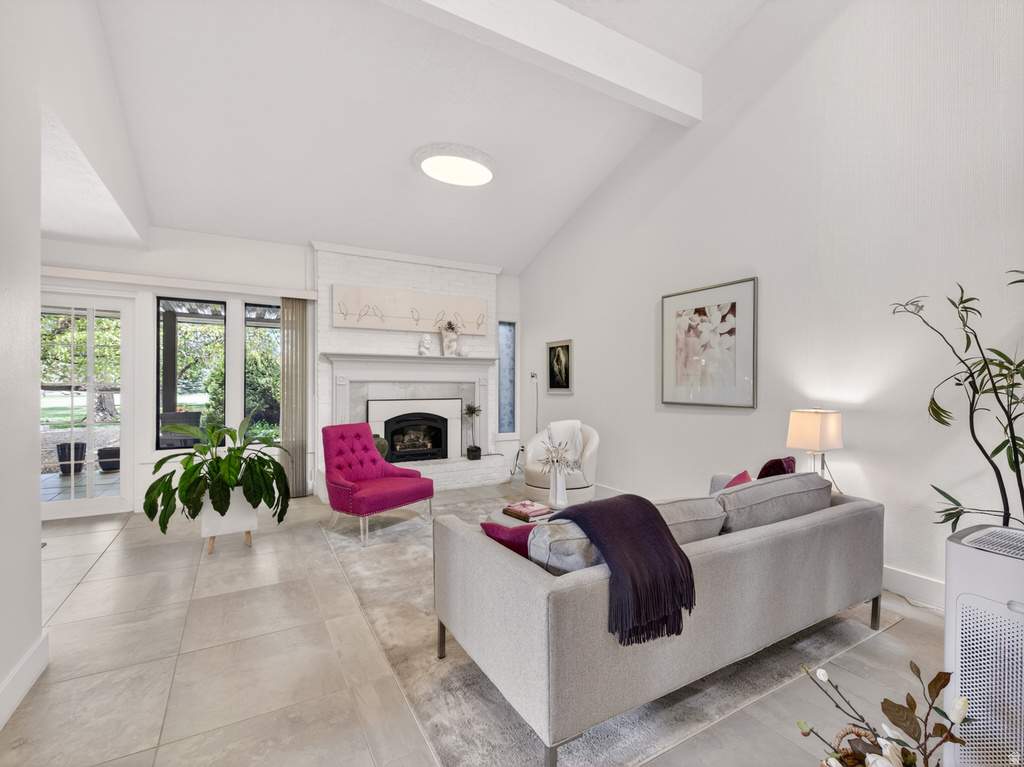 48 N WHITE BARN DR Pleasant View, UT 84414