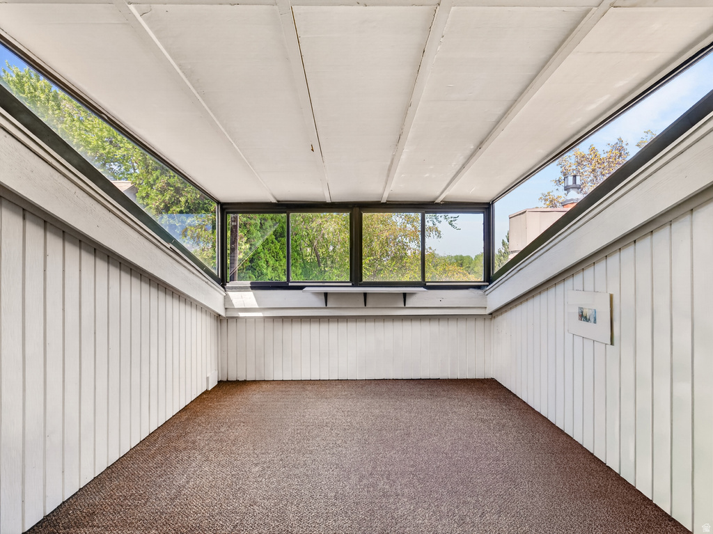 48 N WHITE BARN DR Pleasant View, UT 84414