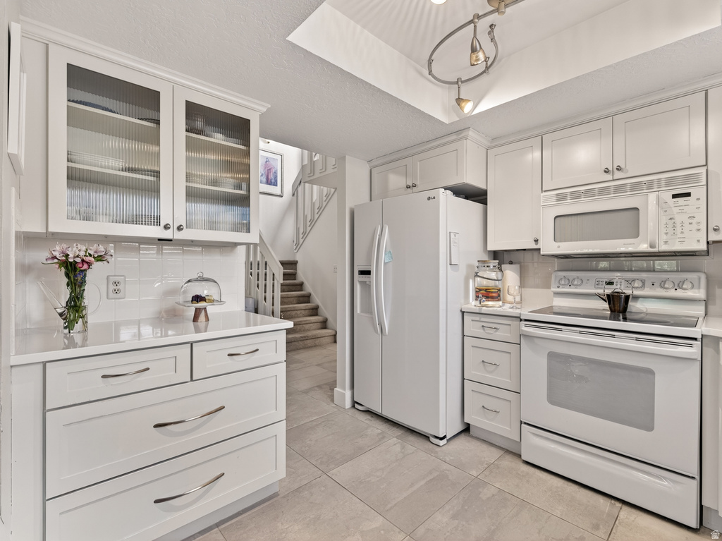 48 N WHITE BARN DR Pleasant View, UT 84414