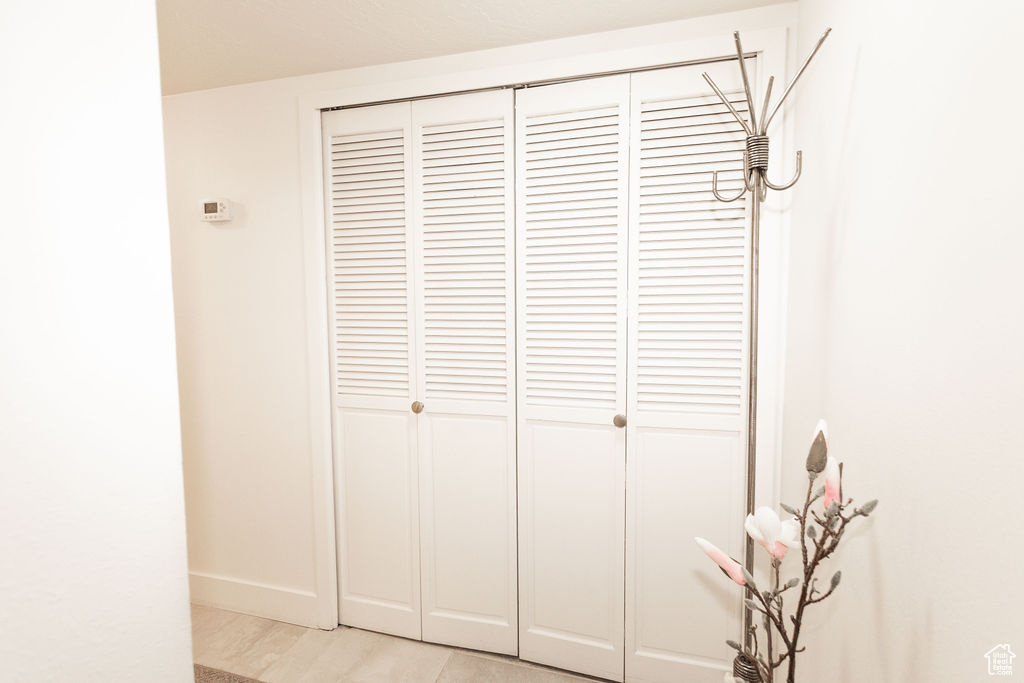 48 N WHITE BARN DR Pleasant View, UT 84414